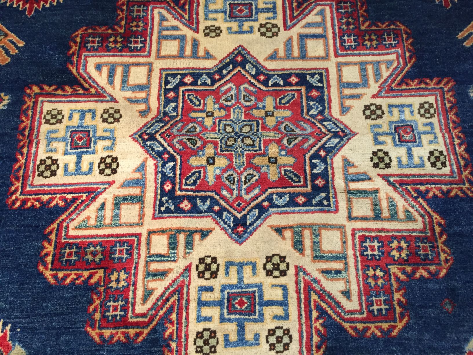 Hand Knotted Wool Geometric Round Kazak 8X8