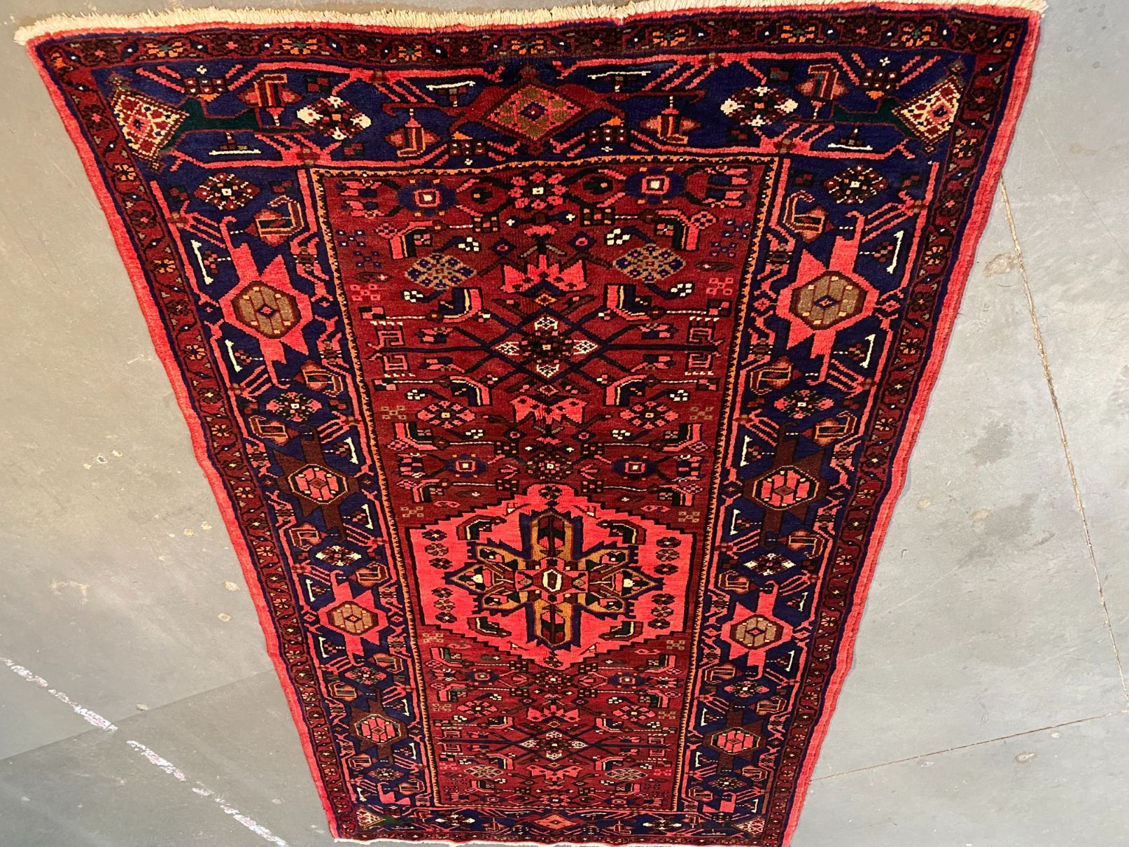 Persian Rug 4'.6"X7'.8"