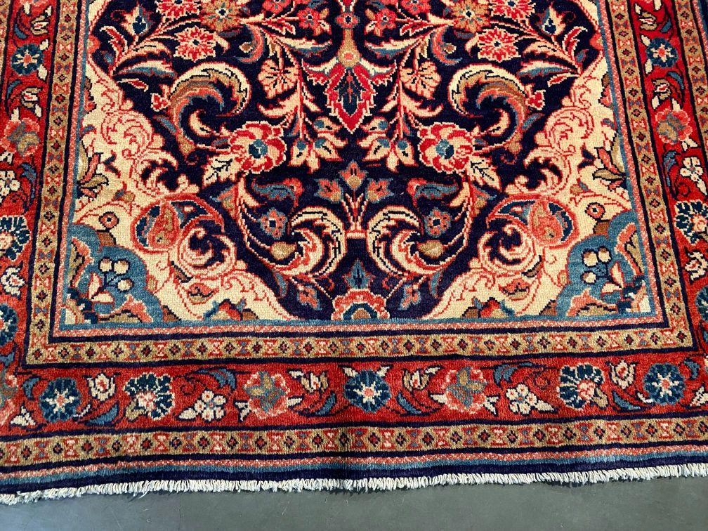 Persian Sarouk Rug 4.4X7.8