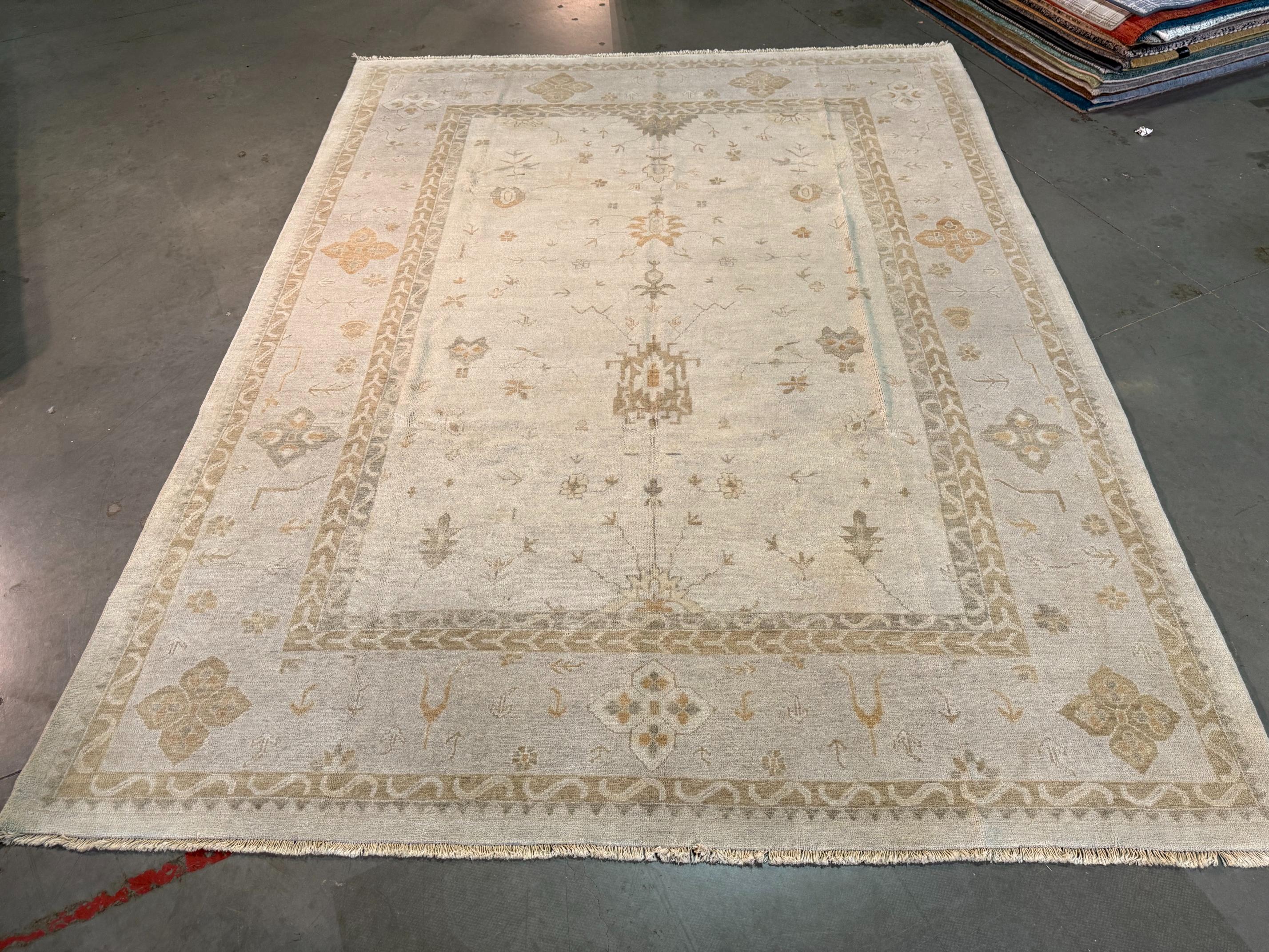 Exquisite Oushak Rug 8.7x11.2