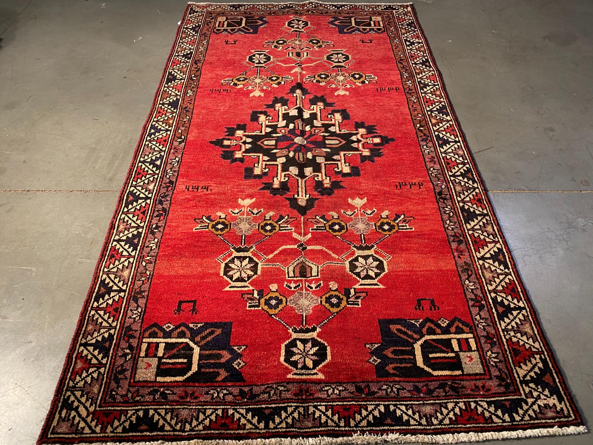 Exquisite Vintage Persian Rug  3'.7"x6'.6"