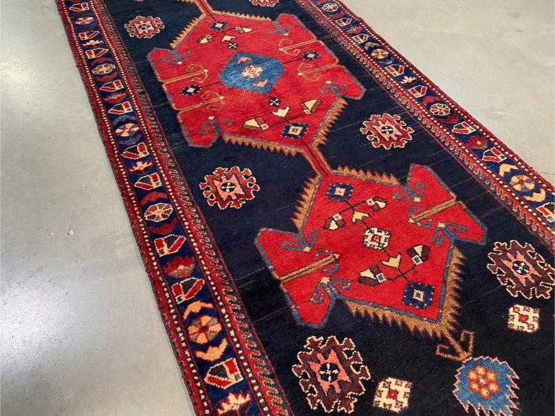 Stunning Persian Runner 3.3x9.9