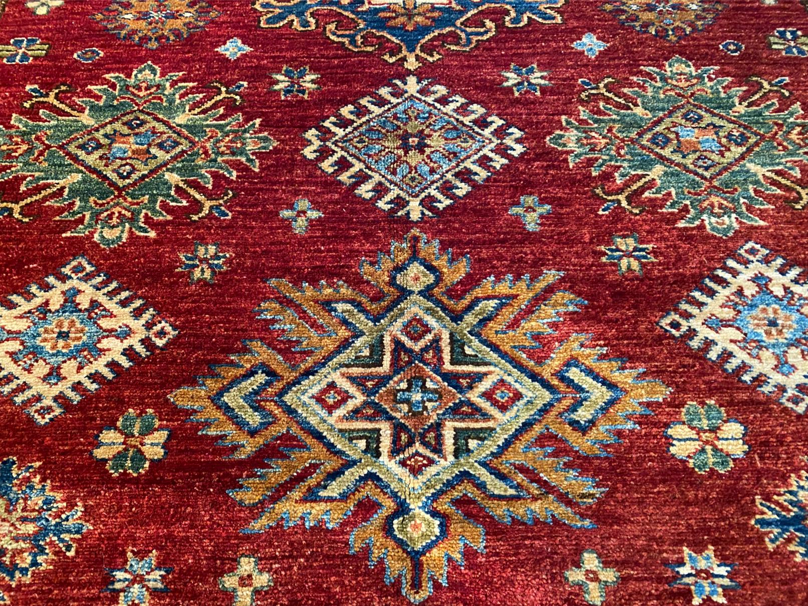 FINE  SUPER KAZAK RUG 5'.1"X6'.8"