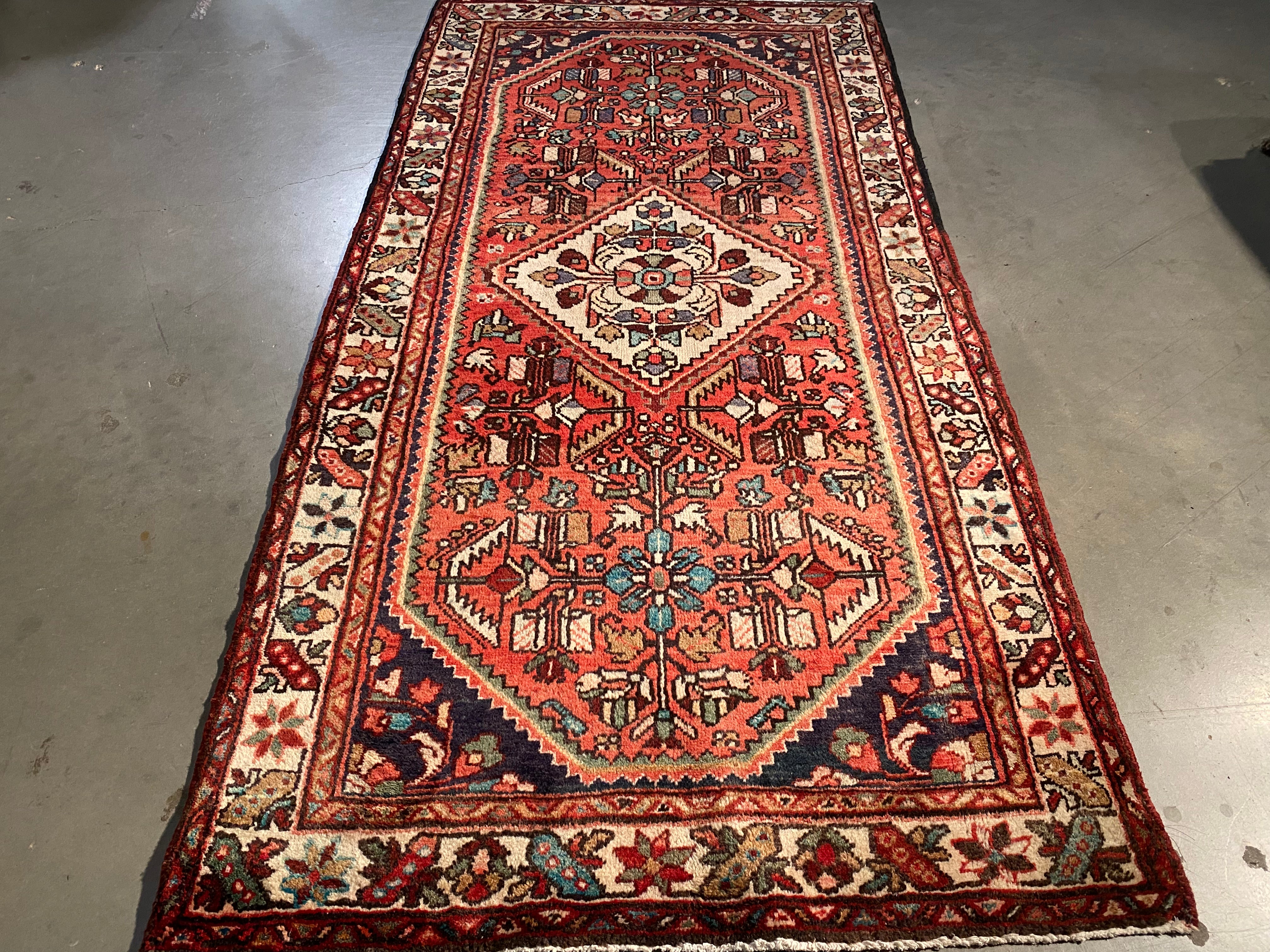 Persian Sarouk Rug 3.7X7