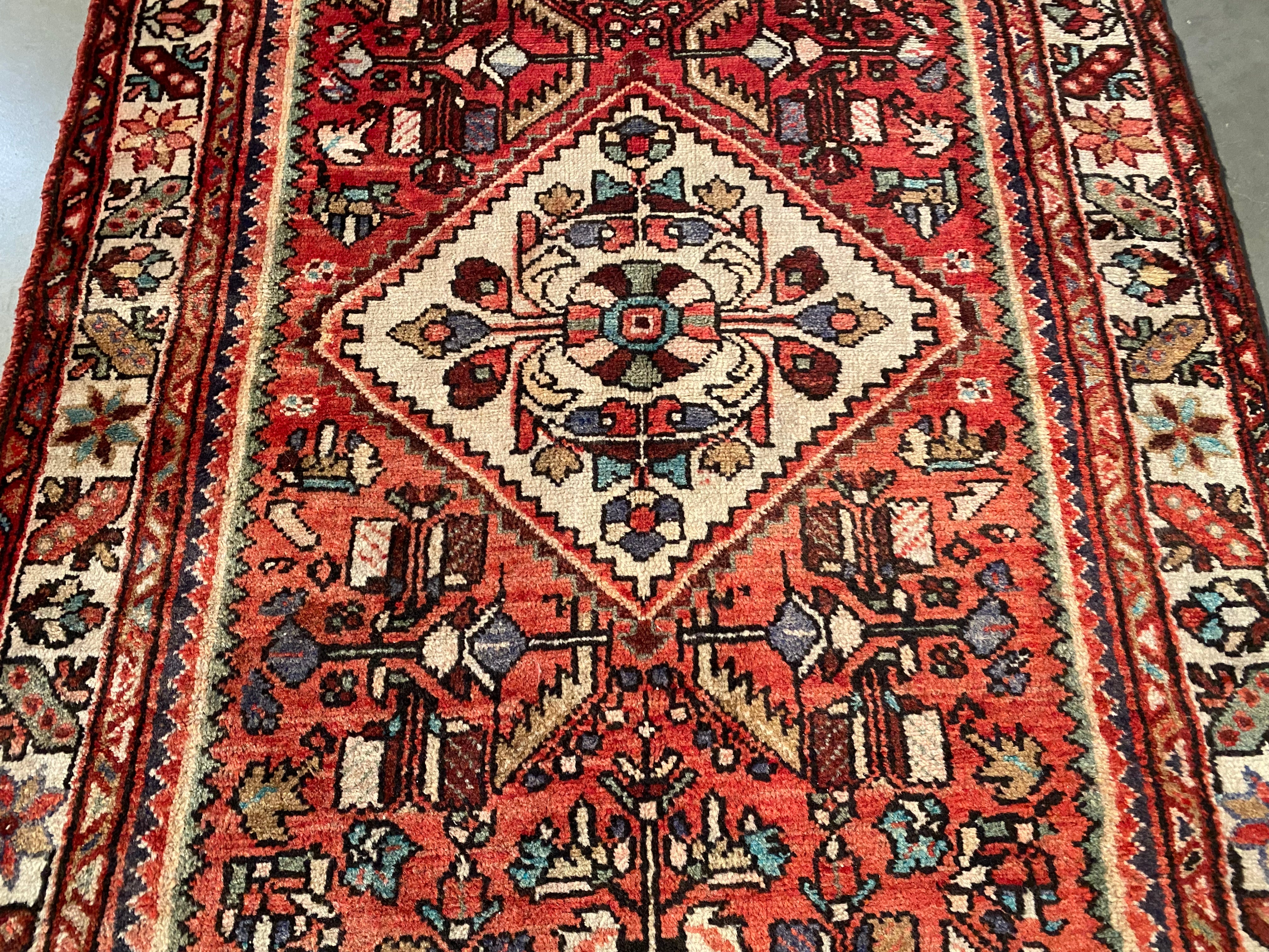 Persian Sarouk Rug 3.7X7