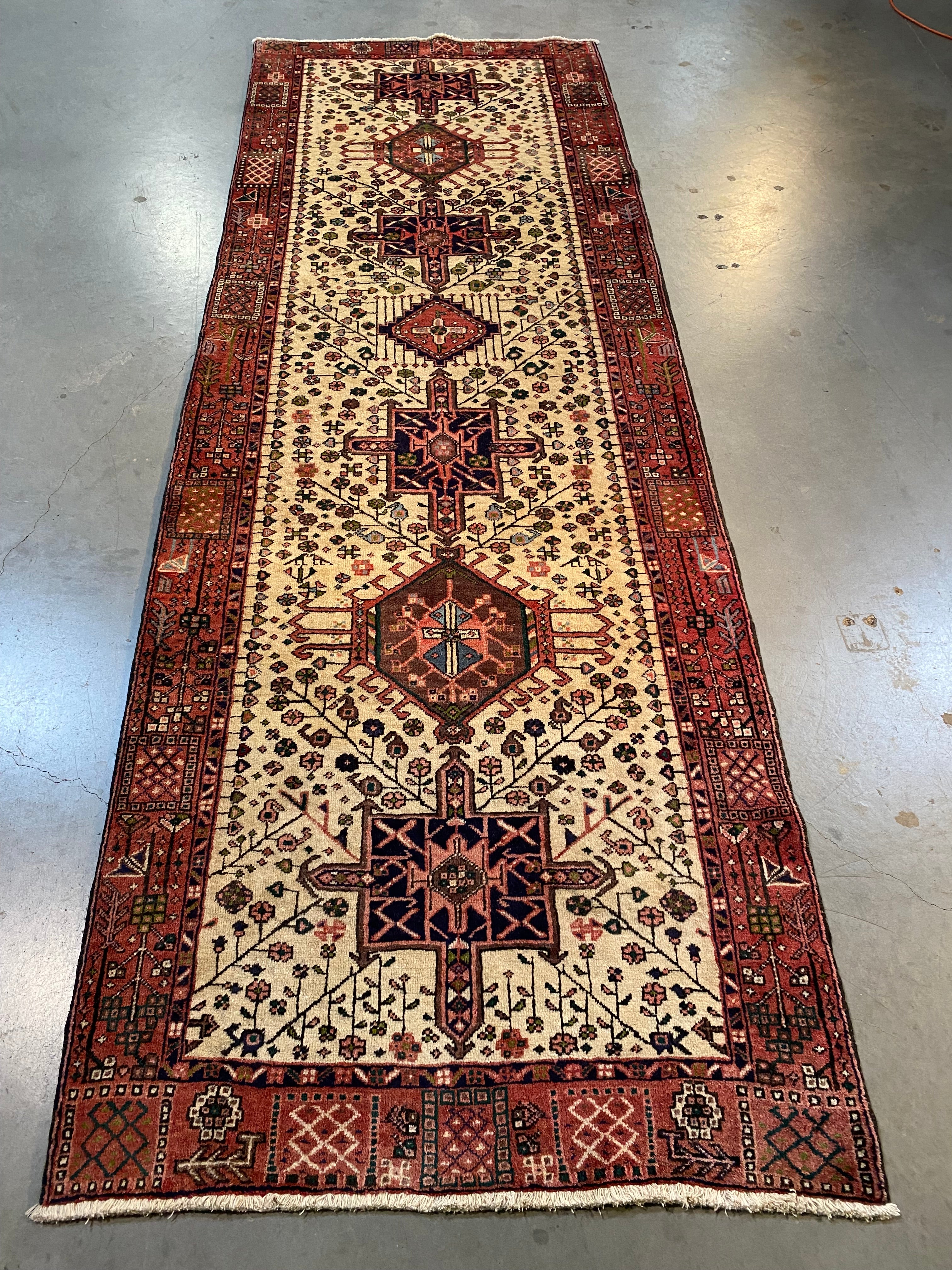 Persian Heriz Runner 3'.9" X 10'.7"