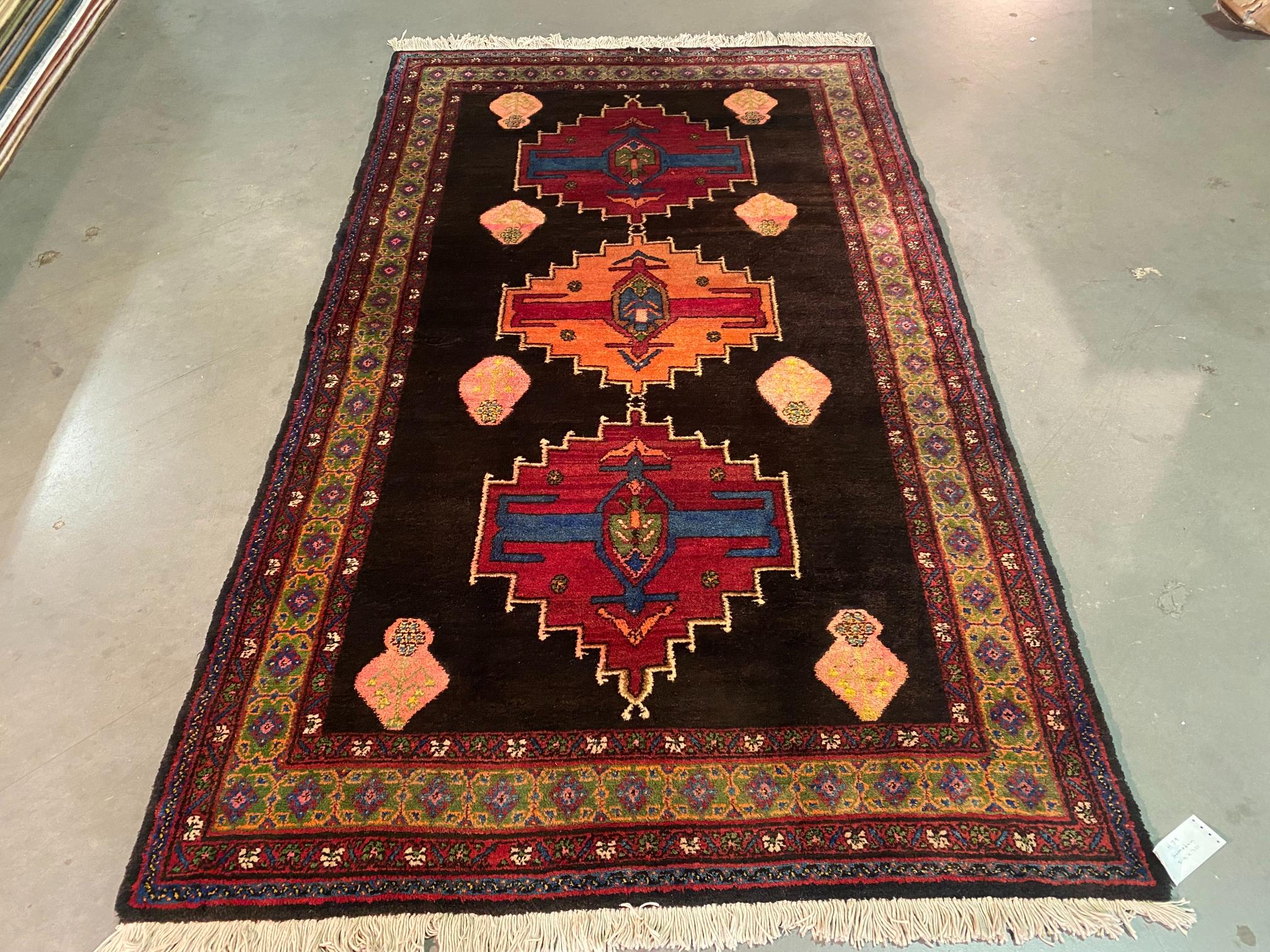 Unique Persian Hamedan Rug 5.4x8'