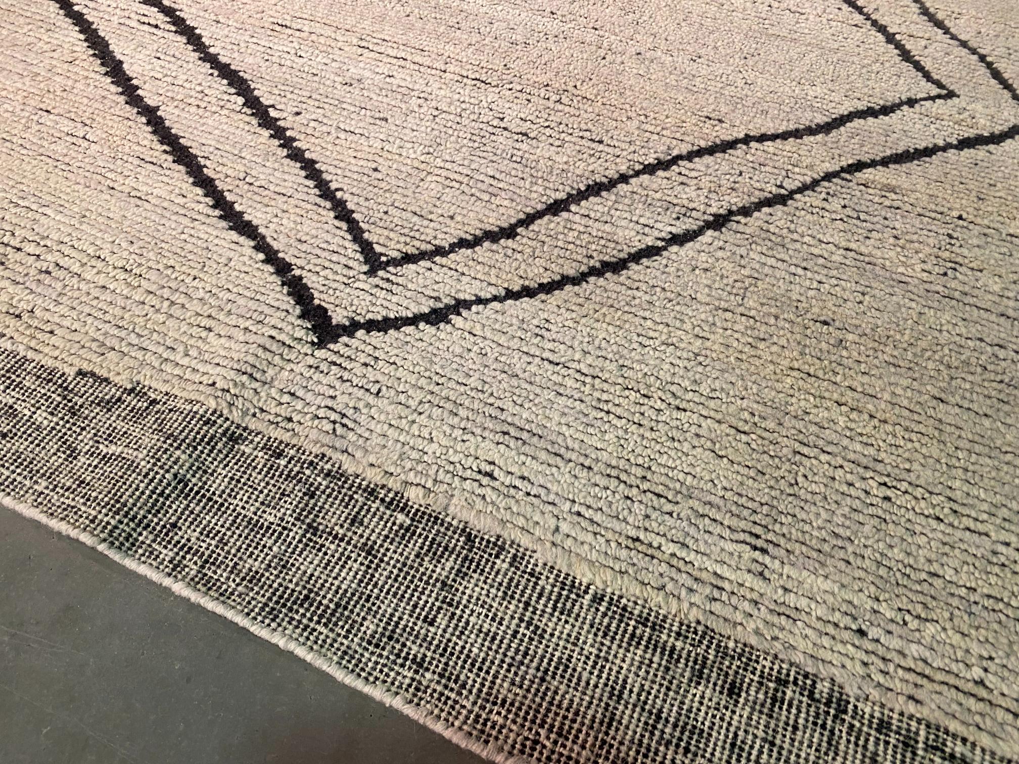 Magnificent Moroccan Rug 8.2x10