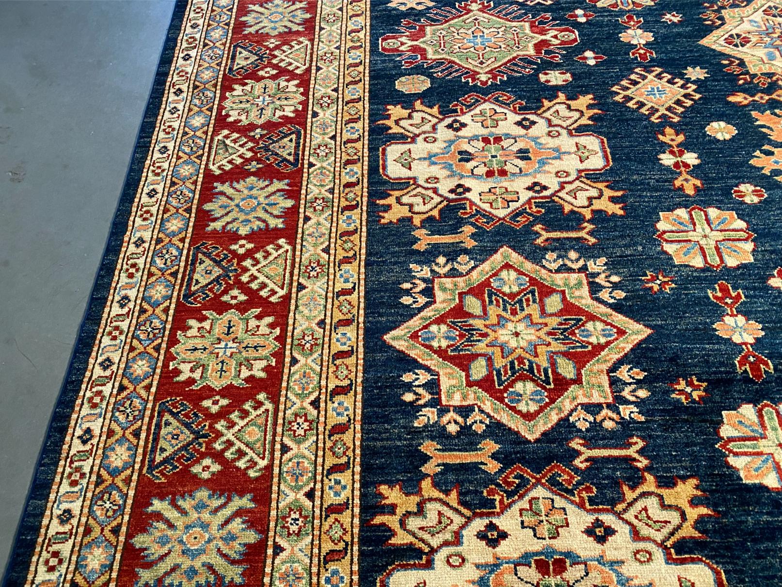 FINE SUPER KAZAK RUG 8'.1"x9'.10"