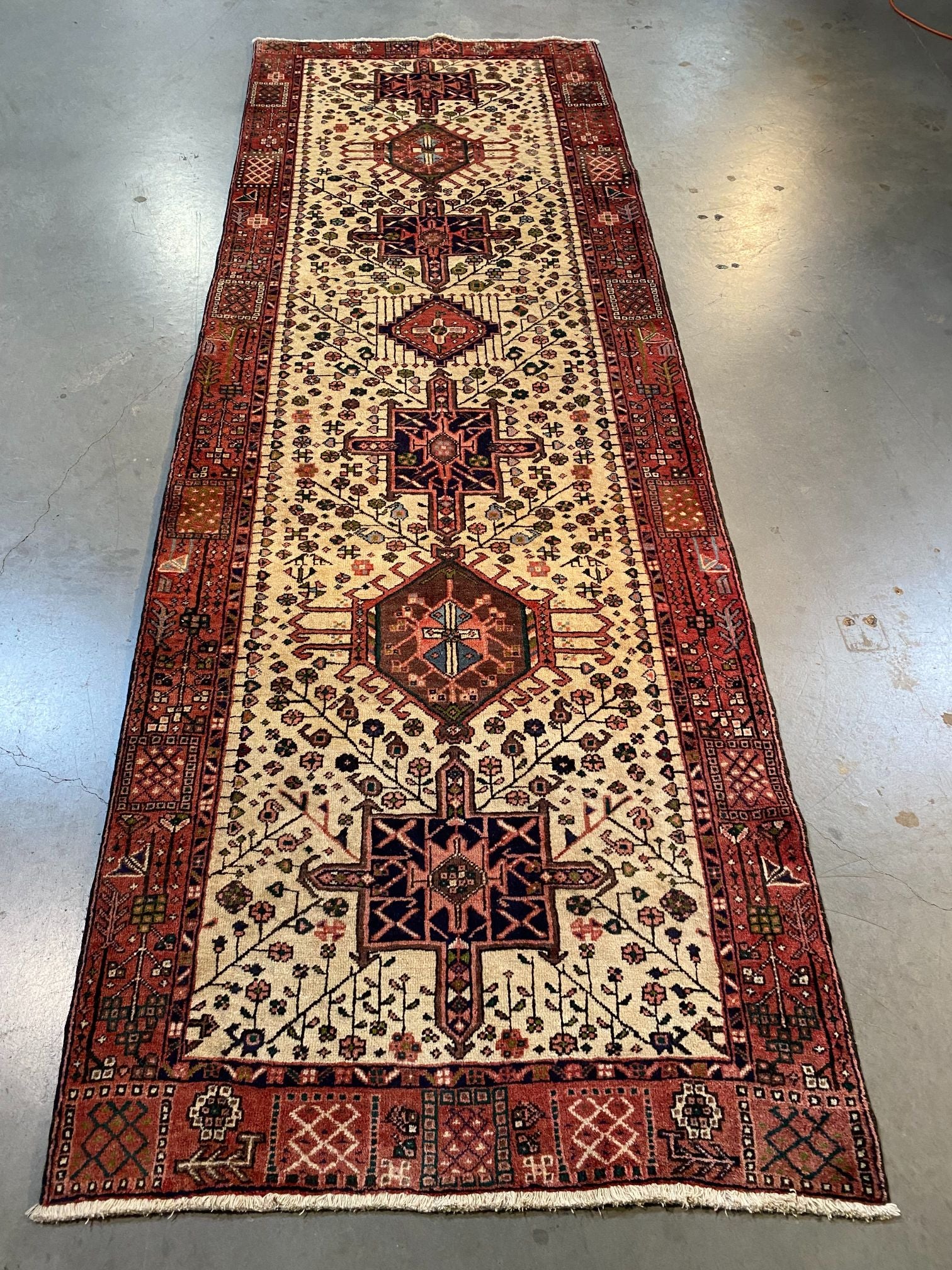 EXQUISITE PERSIAN HERIZ RUNNER 3'.9" X 10'.7"