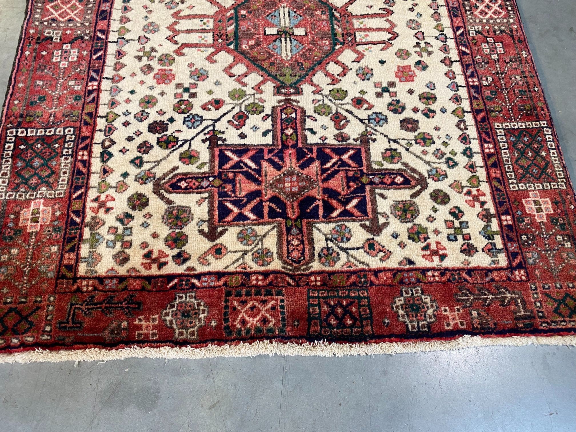 EXQUISITE PERSIAN HERIZ RUNNER 3'.9" X 10'.7"