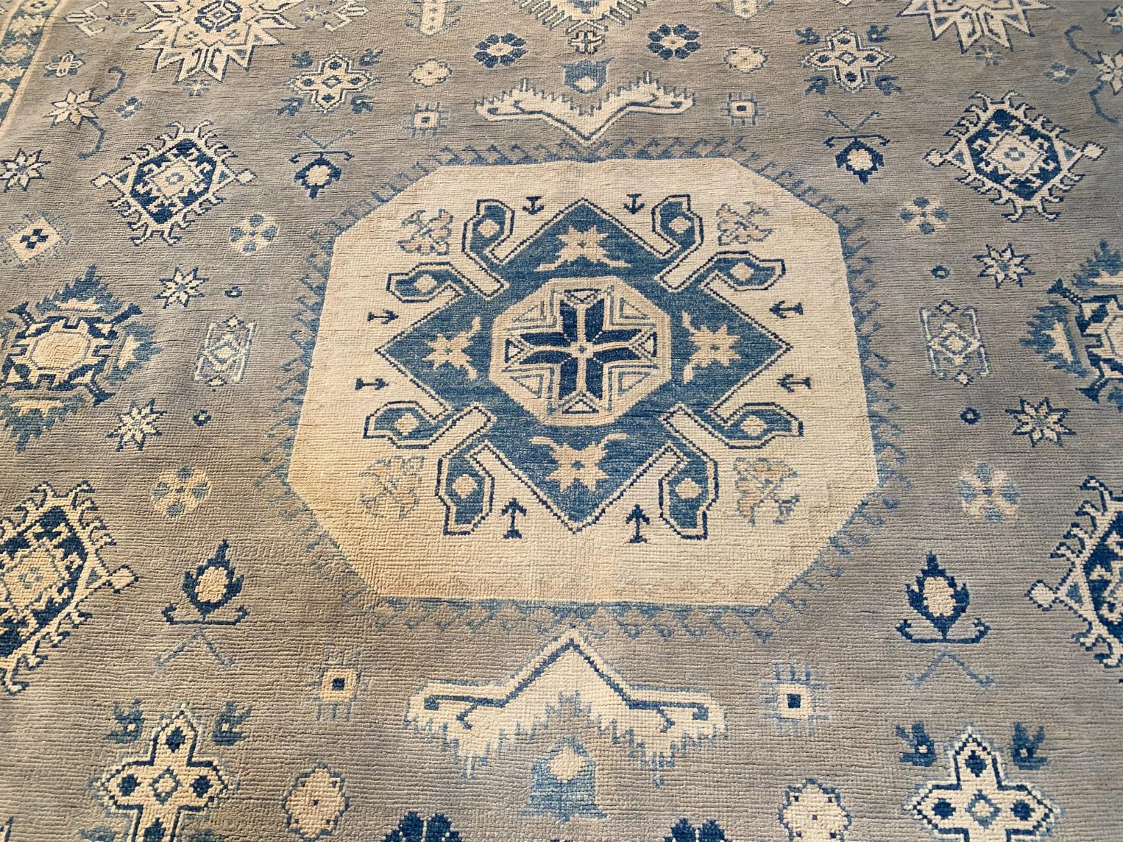 EXQUISITE FINE SUPER KAZAK RUG 8'.3"x10'