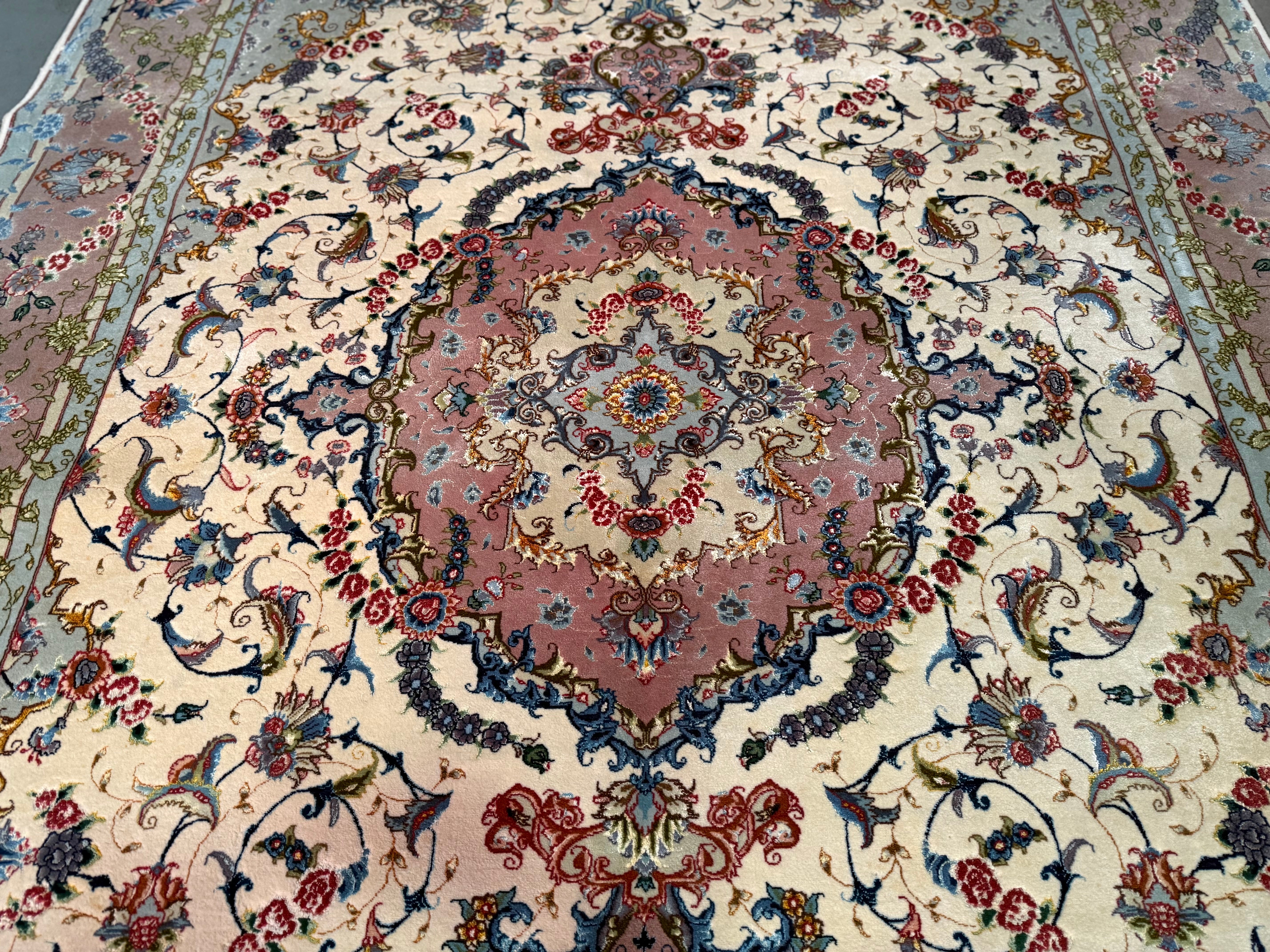 Auth Persian Masterpc Silk & Wool 6.8x10