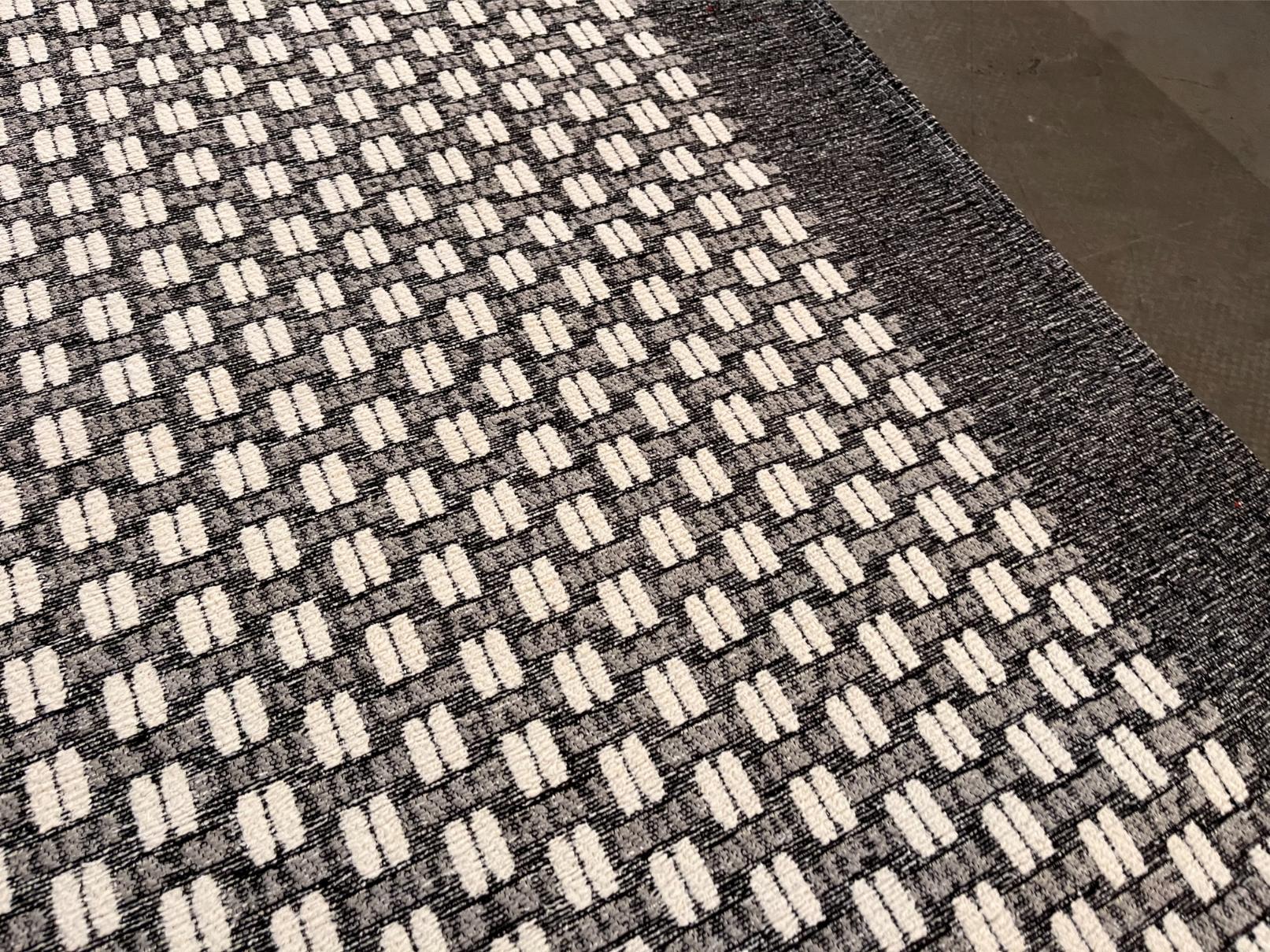 Modern Design Rug 5.3X7.5