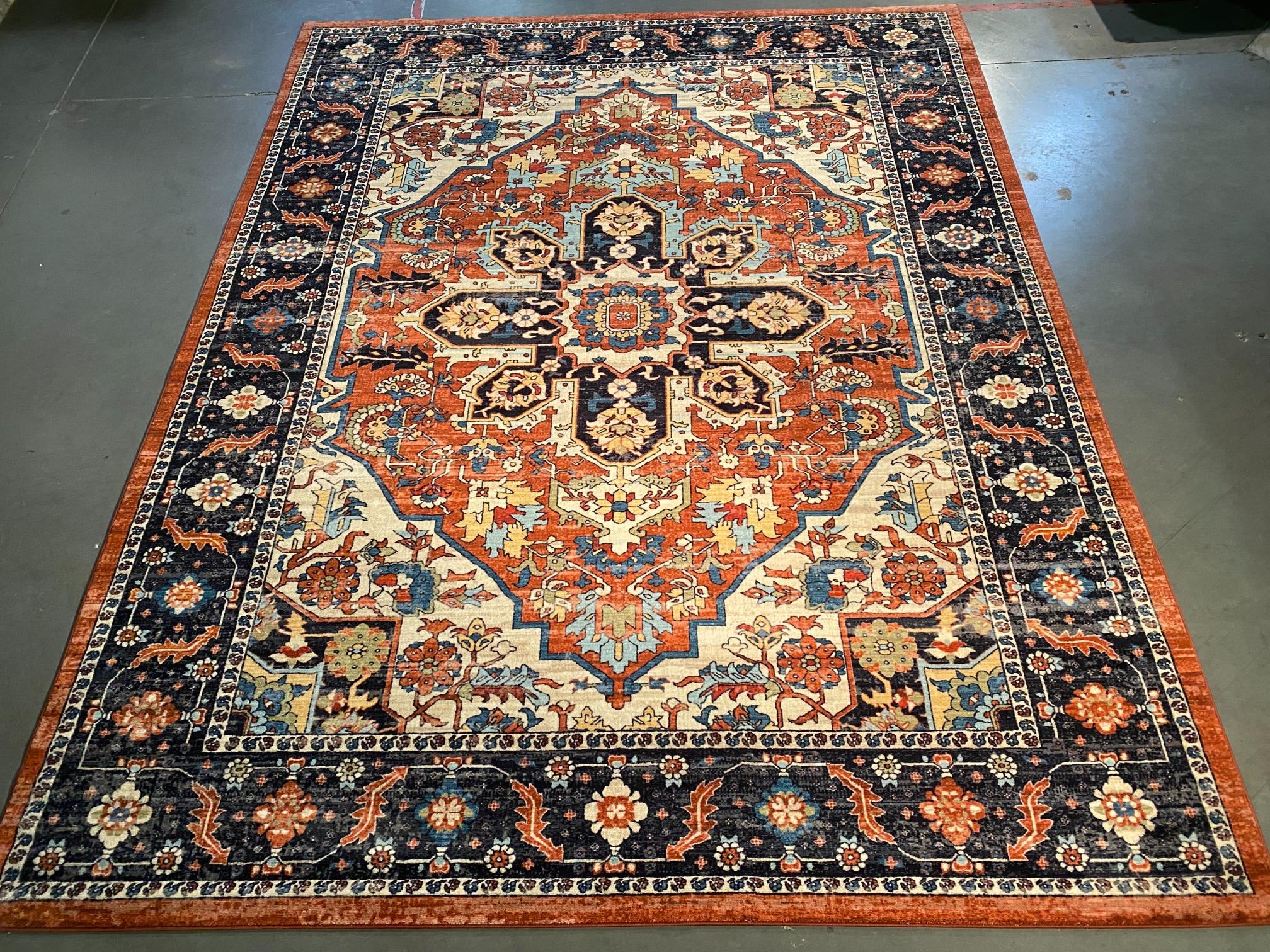 Beautiful Serapi Design Rug 8X10