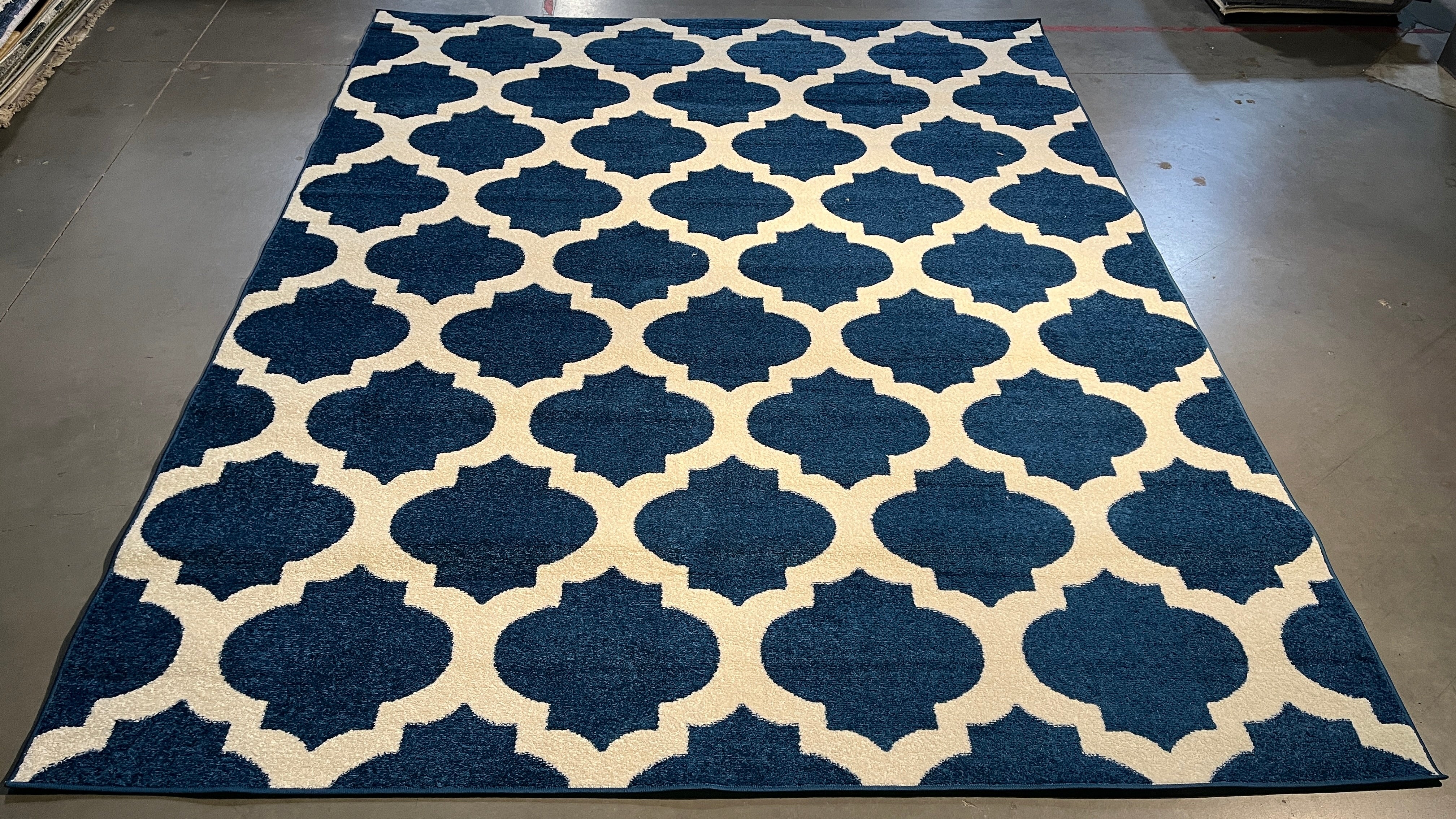  Trendy Modern Design Rug 5.3X7.6