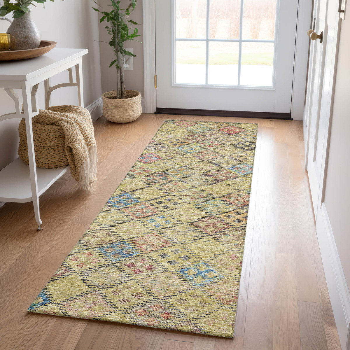 Solace Geometric Microfiber Rug With Non-Skid Backing - Gold